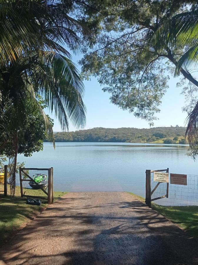Flat No Pontal Do Lago Caldas Novas Bagian luar foto