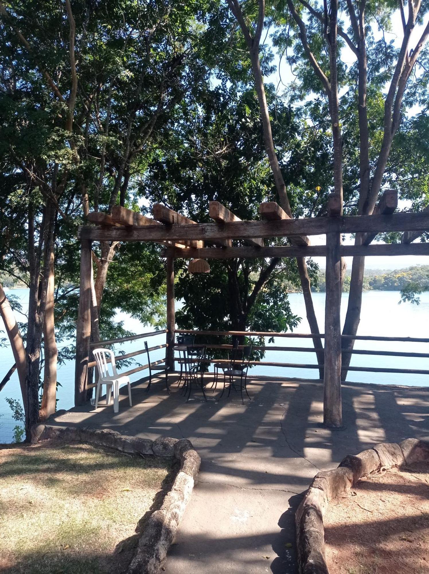 Flat No Pontal Do Lago Caldas Novas Bagian luar foto